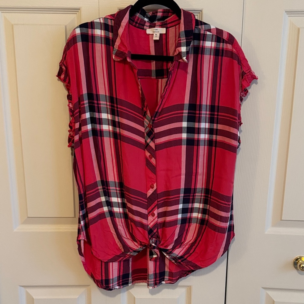 Como Vintage Red Plaid Button-Down Shirt